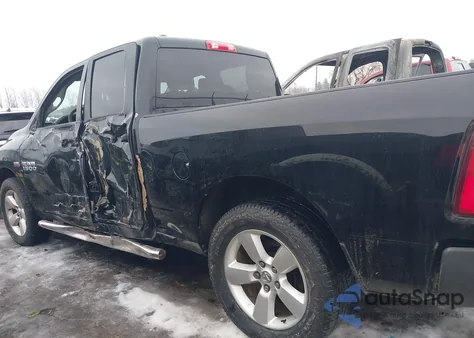 2014 Ram 1500 Express z USA, uszkodzony, nr VIN 1C6RR7FT4ES334249